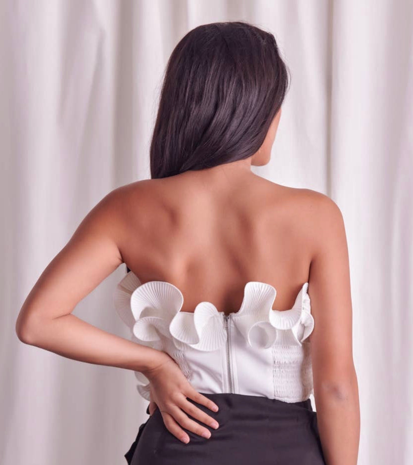 On the Sweet Ruffled Strapless Top